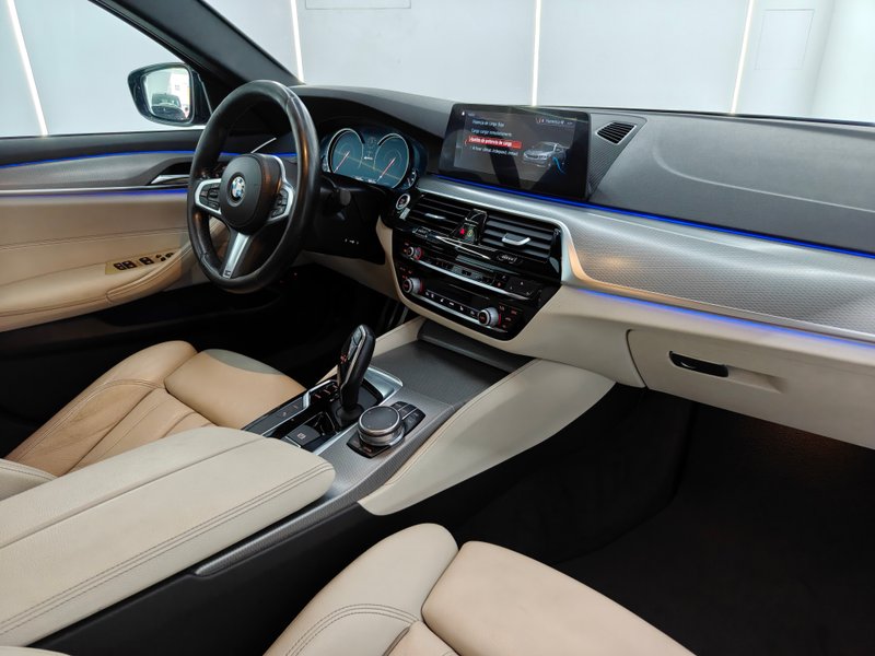 BMW Serie 5 2017, foto 9