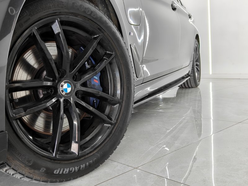 BMW Serie 5 2017, foto 23