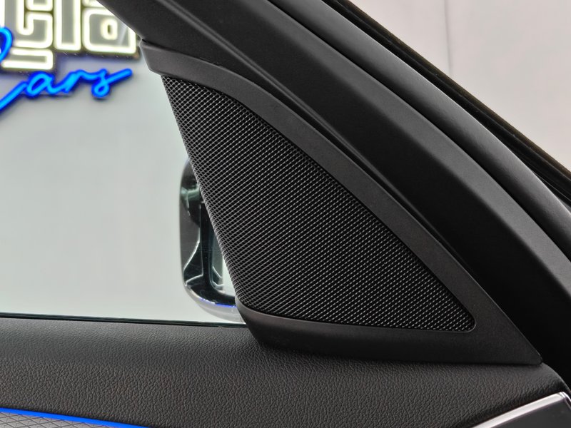 BMW Serie 5 2017, foto 27