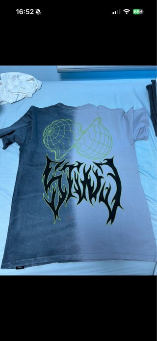 Camiseta Pull&Bear Tye-Dye Gris y Verde Talla M