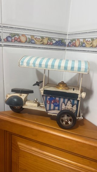 Carrito de helados vintage decorativo