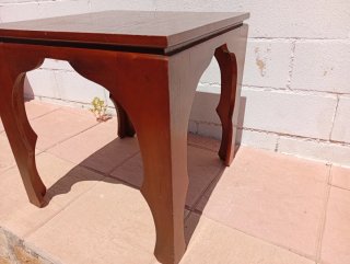 Mueble de salón y mesa de centro de madera