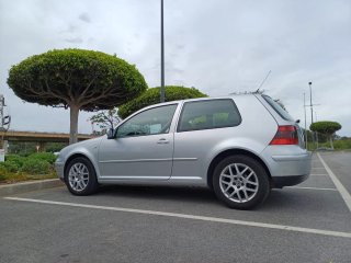 Volkswagen Golf 2003