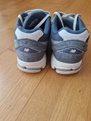 Zapatillas New Balance 2002R Azul/Gris