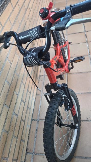 Bicicleta BMX Monty 18''
