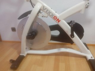 Bicicleta Spinning Vixxon Blanca y Roja