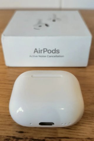 AirPods 4 con Cancelación Activa de Ruido