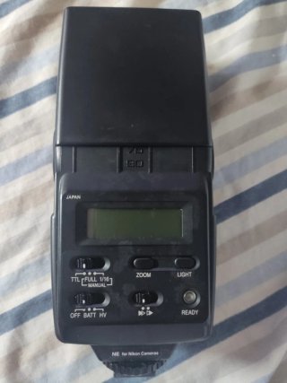 Flash Sunpak Power Zoom 4000AF per Nikon