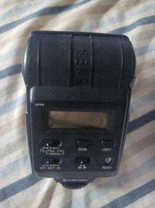 Flash Sunpak Power Zoom 4000AF per Nikon