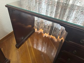 Escritorio Madera Clásico Cajonera