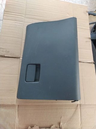 Guantera Seat Ibiza 6L