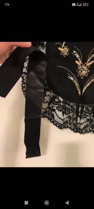 Delantal Alicantina Bellea Negro Bordado