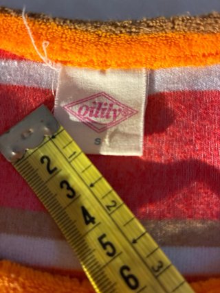 camiseta rizo oilily muy poco usada medidas en fot
