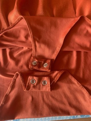 Body brillante naranja Zara