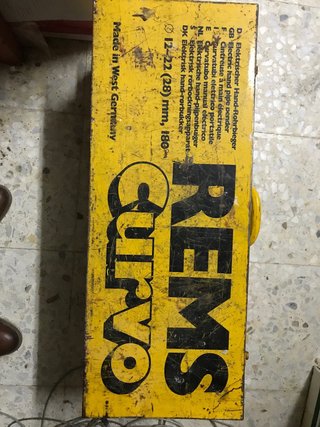Máquina Roscadora REMS con Dados