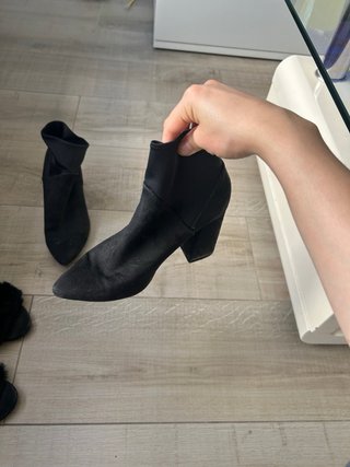 Tacones negros DIVIDCD talla 36