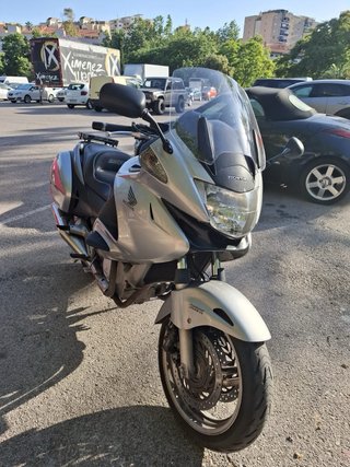 Honda Deauville 700 ABS Plata