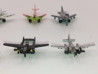 8 Micromachines Aerei