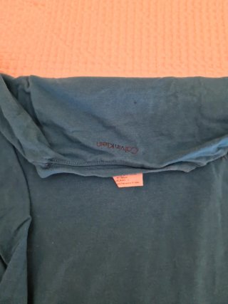 Camiseta Calvin Klein manga larga color verde azul