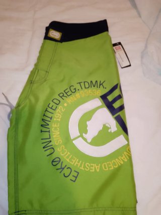 2 bermudas Ecko Unltd Azul y Blanco, verde.