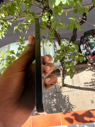 iPhone 15 Plus 128GB Negro - 95% Batería