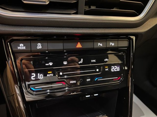 Volkswagen T-Roc R-LINE TDI 150cv DSG. SOLO 20.000km!!!