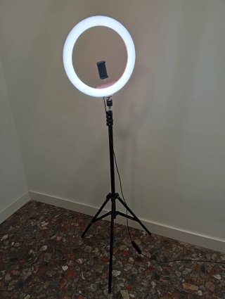 Luz LED Aro con Soporte para Móvil