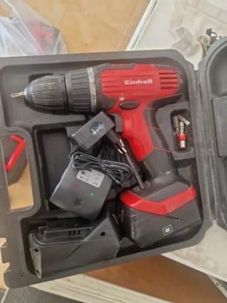 Taladro Einhell con 2 baterías