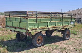 Remolque fijo 2 ejes de 5.000 Kilos.