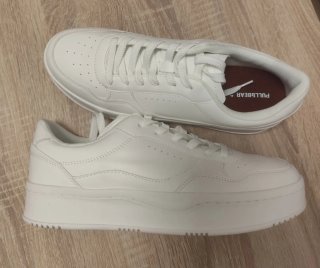 ✨ NO NEGOCIABLE ✨  Zapatillas Pull&Bear