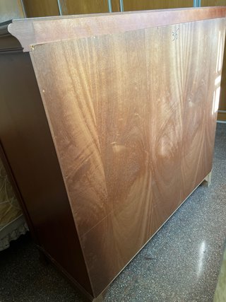 Cómoda de madera con 5 cajones