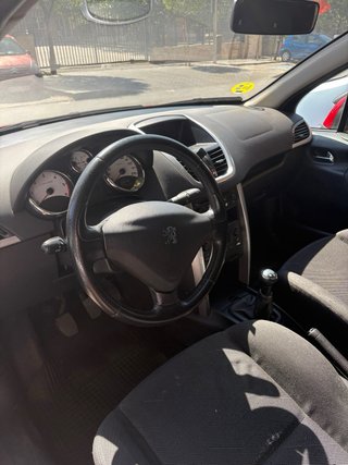 Peugeot 207 2007