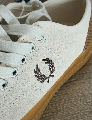 Zapatillas Fred Perry crema y Marrón 100% original