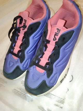 Tenis Morados y Rosas