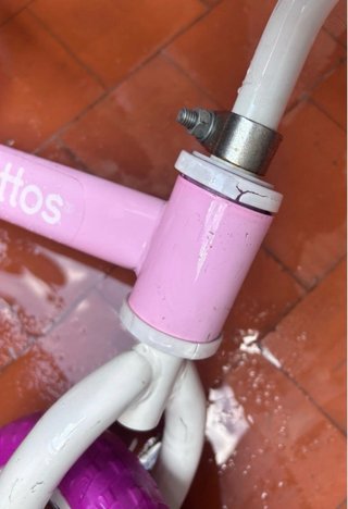 Bicicleta de equilibrio rosa para niños