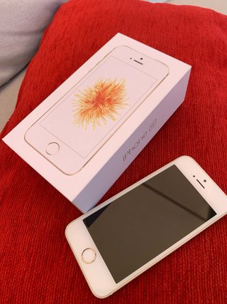 iPhone SE 32GB Con su caja original