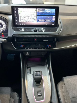 Nissan QASHQAI DIG-T 116kW CVT N-Connecta