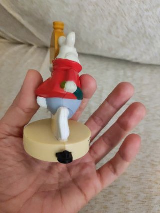 Figura Conejo Blanco Disneyland Paris