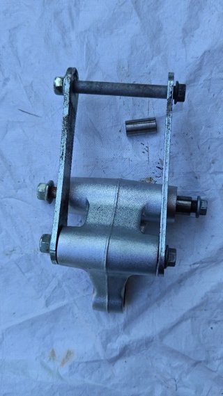 Supporto ammortizzatore MV Agusta Turismo Veloce