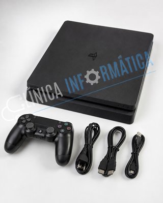 PS4 Slim con mando y cables