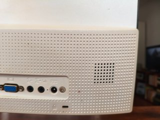 Monitor HP 24fw 23.8"-Funcionava há 1 ano-Sem cabo