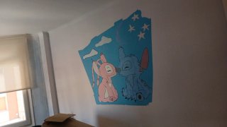 Pintura decorativa de Stitch y Ángel