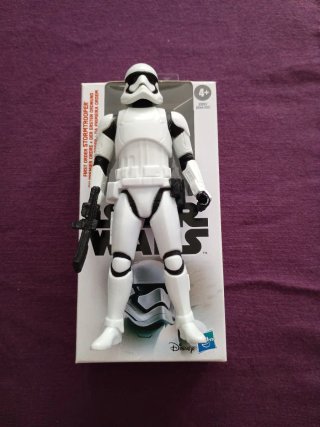 Figuras Star Wars Kylo Ren y Stormtrooper