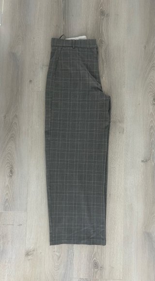 Pantalón Wide Leg Gris Bershka + Cinturón