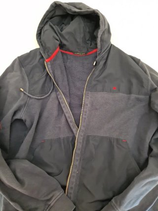 Chaqueta Purificación García con capucha