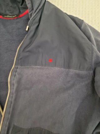 Chaqueta Purificación García con capucha
