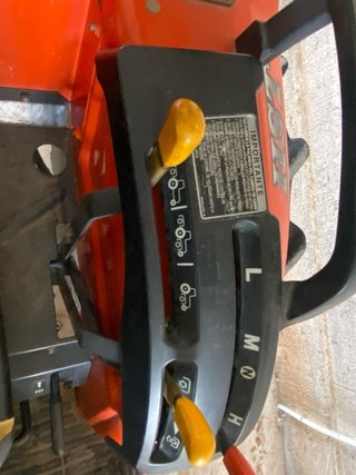 Tractor Kubota B3030 HDB con segadora