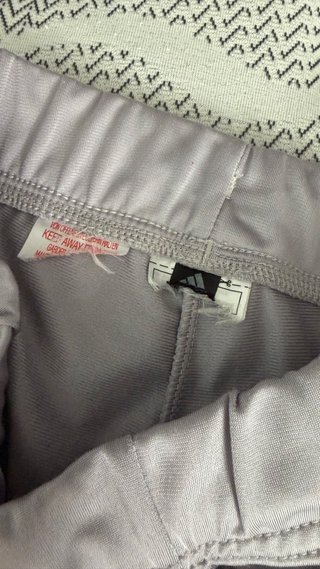 Chándal Adidas Gris y Rosa