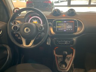 smart fortwo 2024