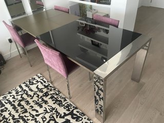 Mesa y 4 sillas comedor/salón
